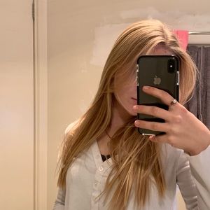 Meet your Posher, Daina